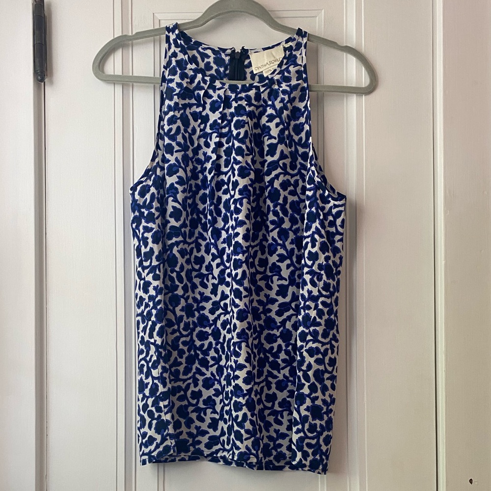 Cynthia Rowley blue white floral vine print 100% silk top blouse M